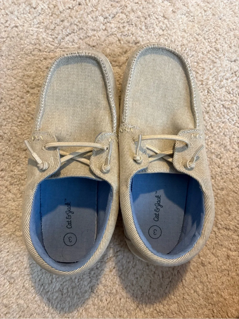 Cat and jack boys slip on “hey dude” type shoes size 3 VGUC